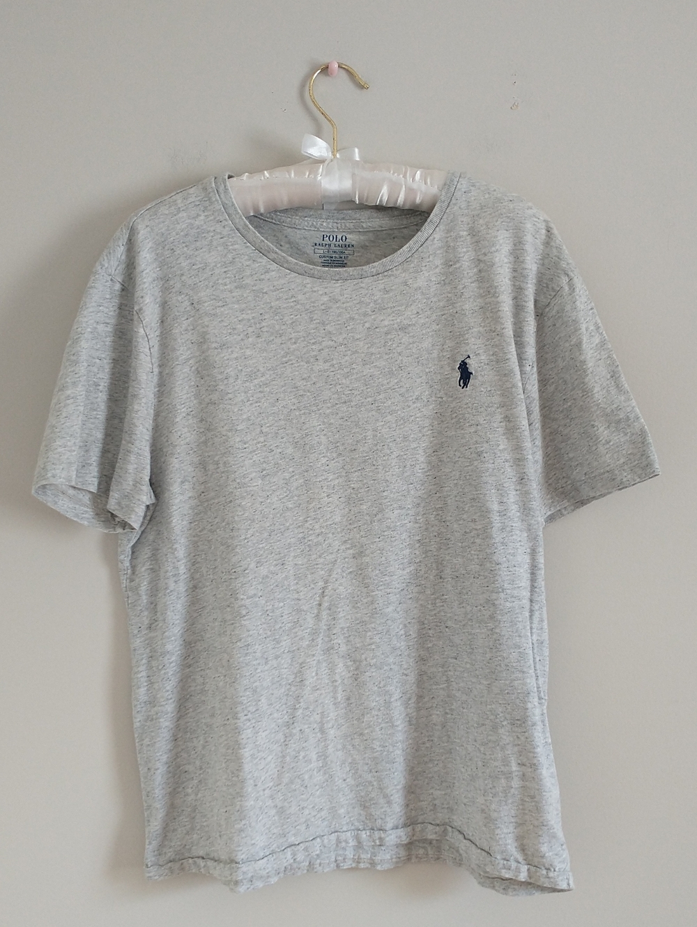 Polo by Ralph Lauren Men's Heather Grey Short-Sleeve Crew Tee with Navy Logo. L